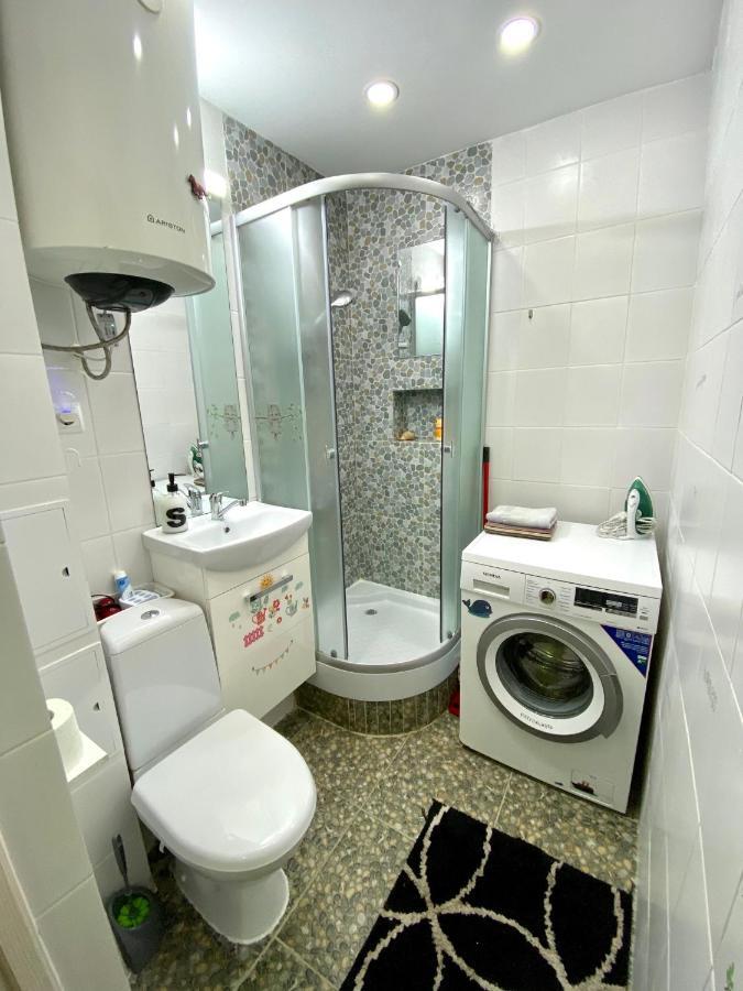 Ferienwohnung Fantastic View On Chisinau Center - Super Fast Wifi - Two Botanical Gardens - 2Br Exterior foto